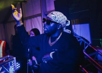 DJ Maphorisa Awukhuzeki Ft. Sam Deep & Murumba Pitch MP3 DOWNLOAD