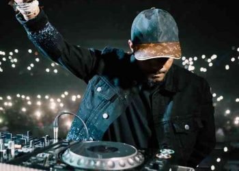 Kabza De Small UK Tour Amapiano Mix MP3 DOWNLOAD